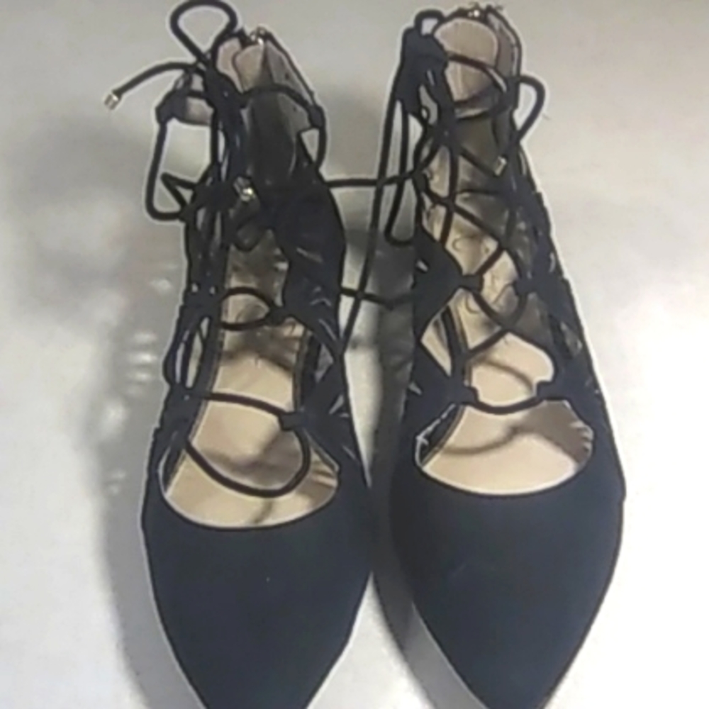 Jessica Simpson black flats